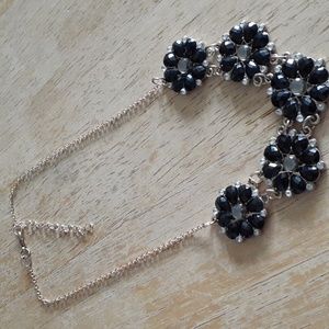Sparkly Bold Statement Black & Crystal Flower Necklace Q110